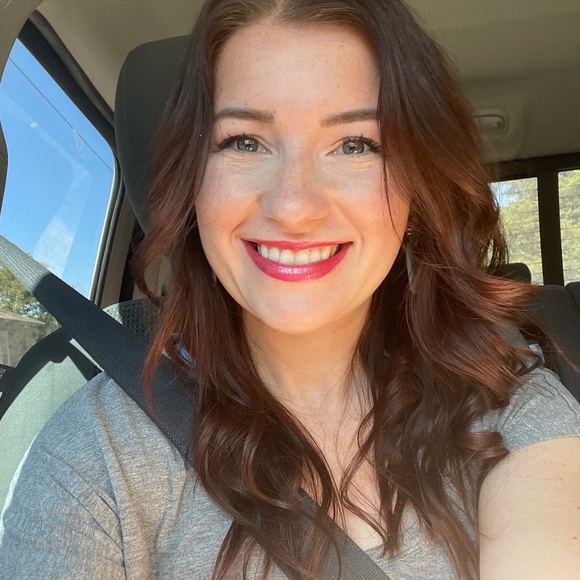 Meet your Posher, Chelsea - Picture 2 of 2